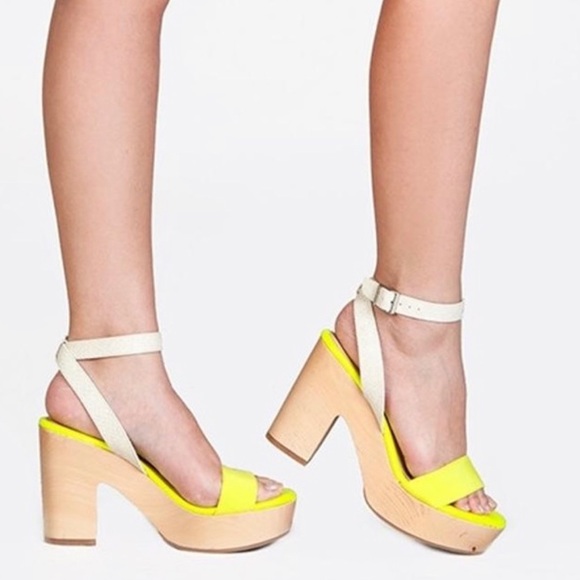 chinese laundry yellow heels
